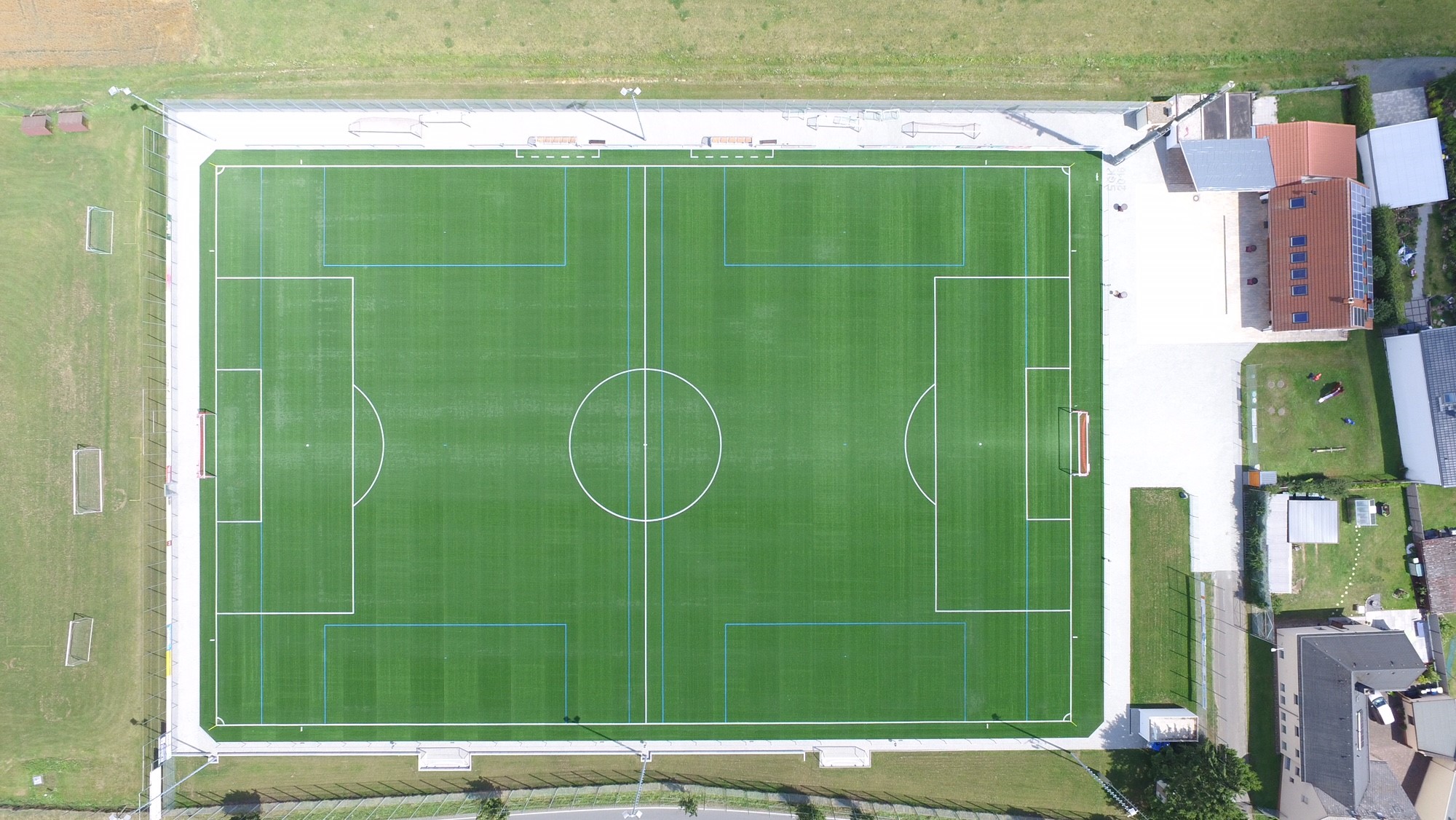 Sportplatz_Luft_2